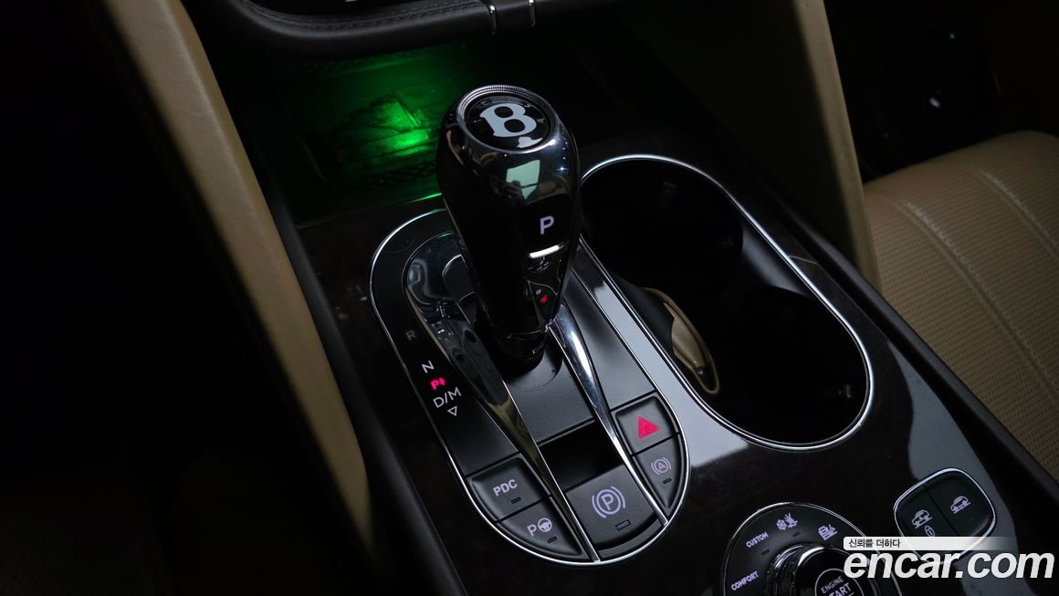 Bentley Bentayga 2022