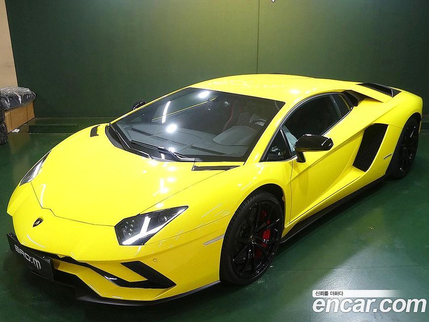 Lamborghini Aventador 2018