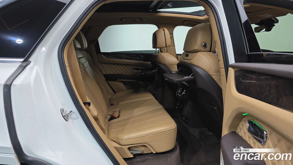 Bentley Bentayga 2022