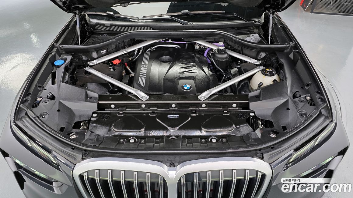 BMW X7 2024