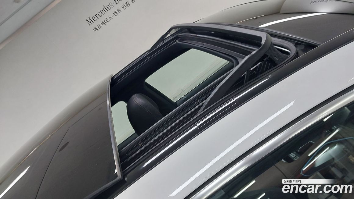 Mercedes-Benz GLE-Class 2025