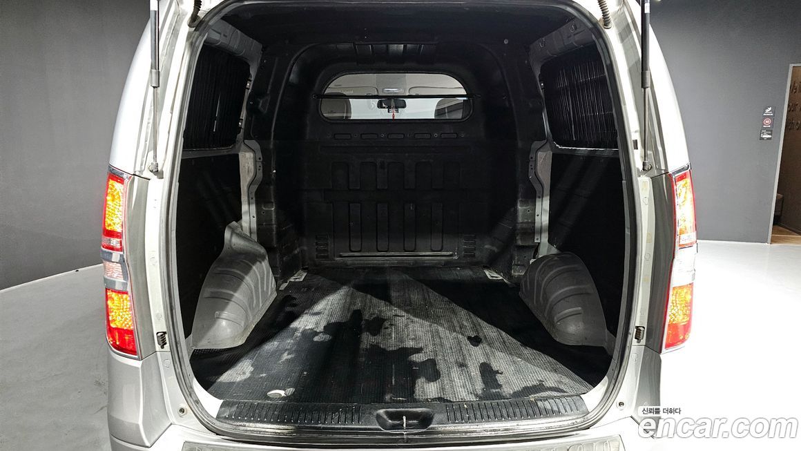 Hyundai Starex 2016