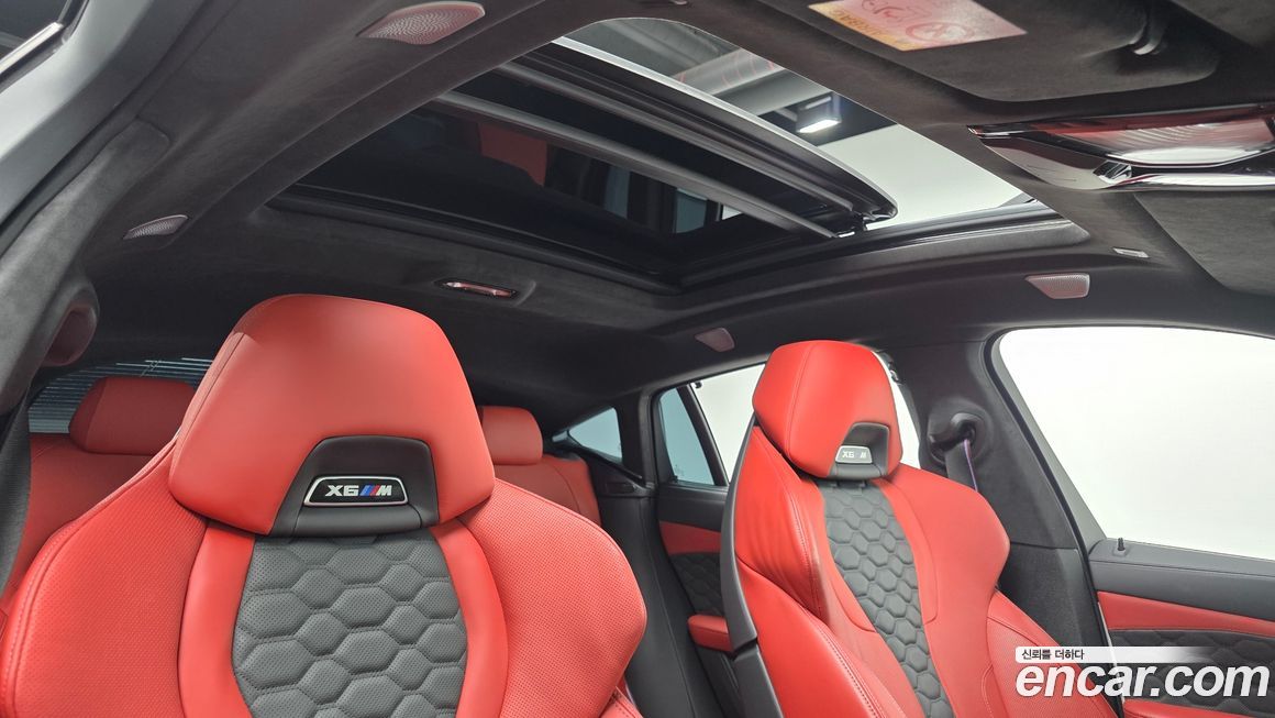 BMW X6M 2022