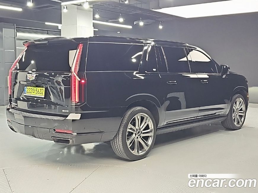 Cadillac Escalade 2025