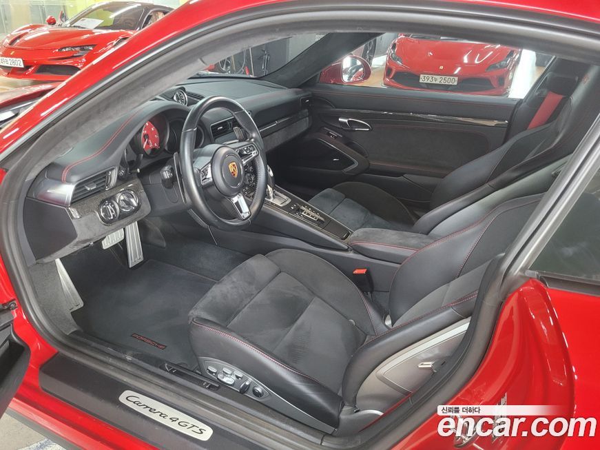 Porsche 911 2019
