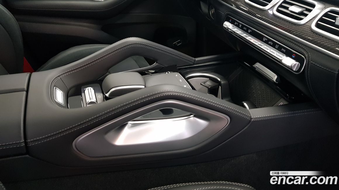 Mercedes-Benz GLE-Class 2026