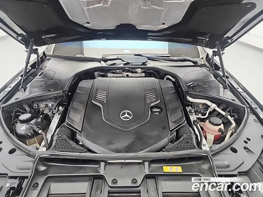 Mercedes-Benz S-Class 2022