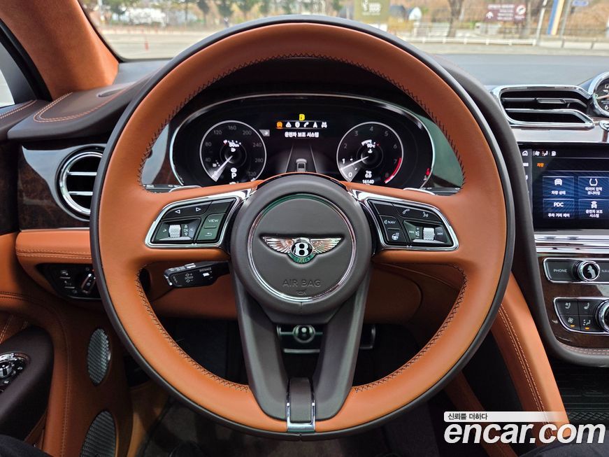 Bentley Bentayga 2023