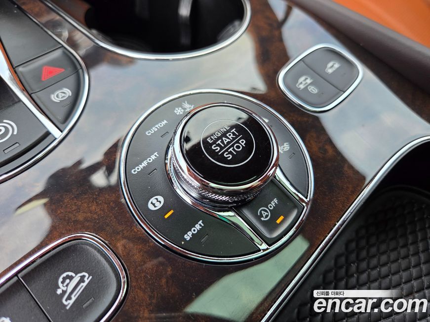 Bentley Bentayga 2023