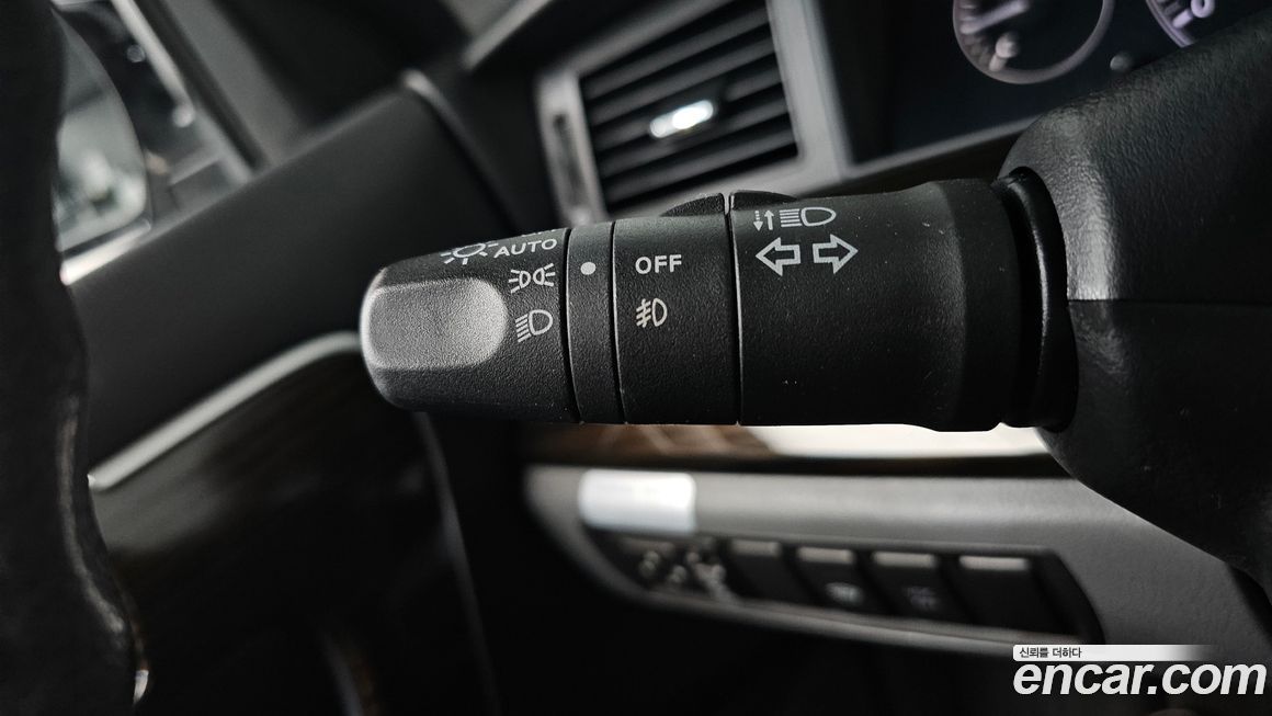 Renault-KoreaSamsung SM7 2009