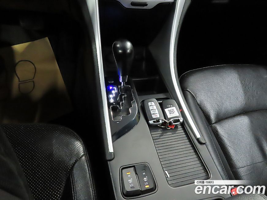 Hyundai Sonata 2010