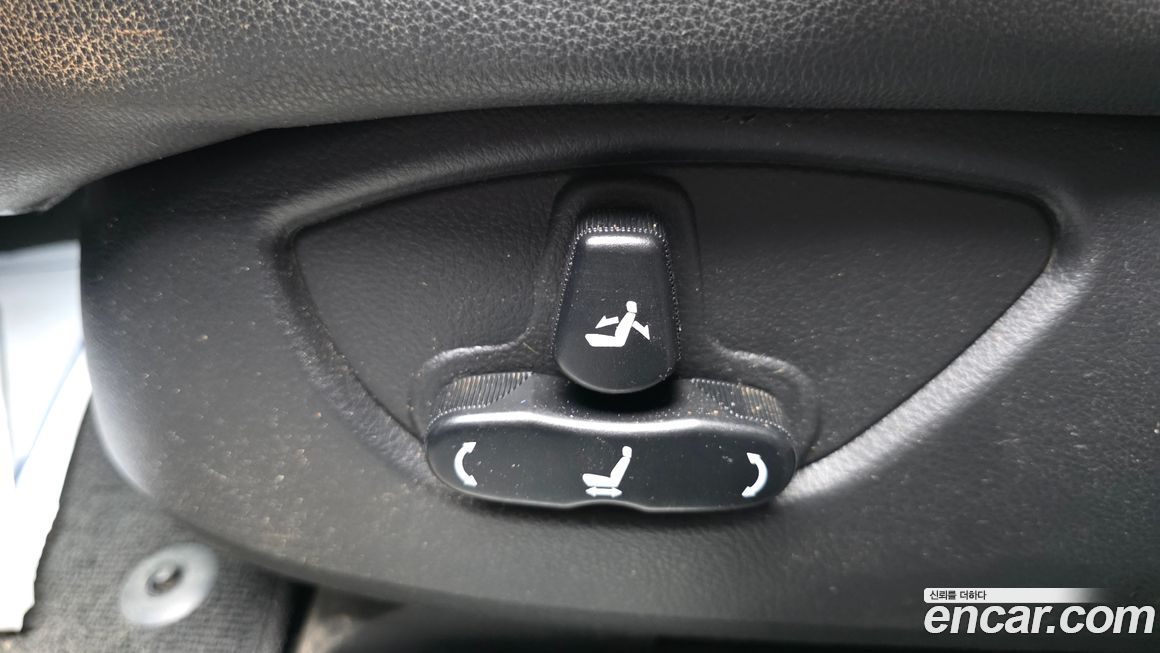 KG_Mobility_Ssangyong KORANDO 2012