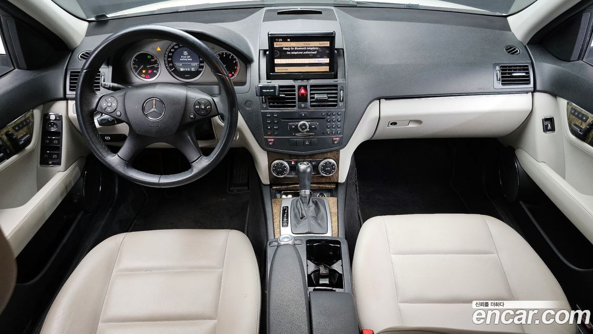 Mercedes-Benz C-Class 2009