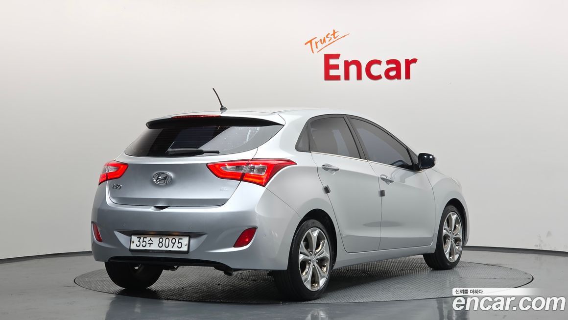 Hyundai i30 2012