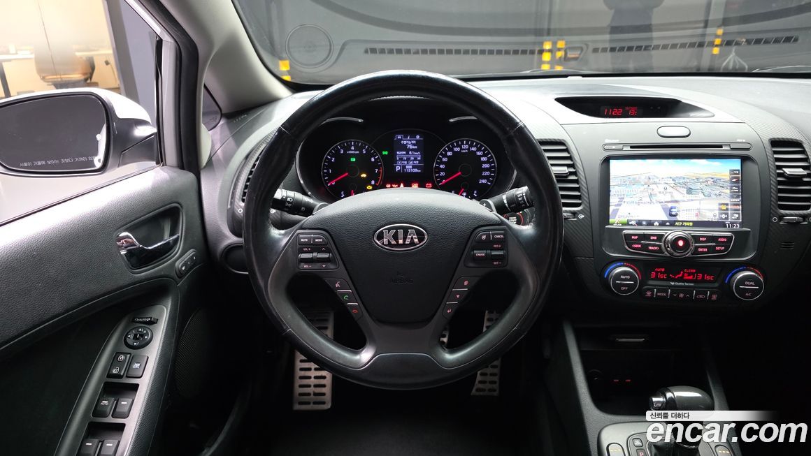 Kia K3 2013