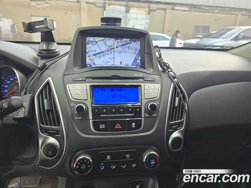 Hyundai Tucson 2011