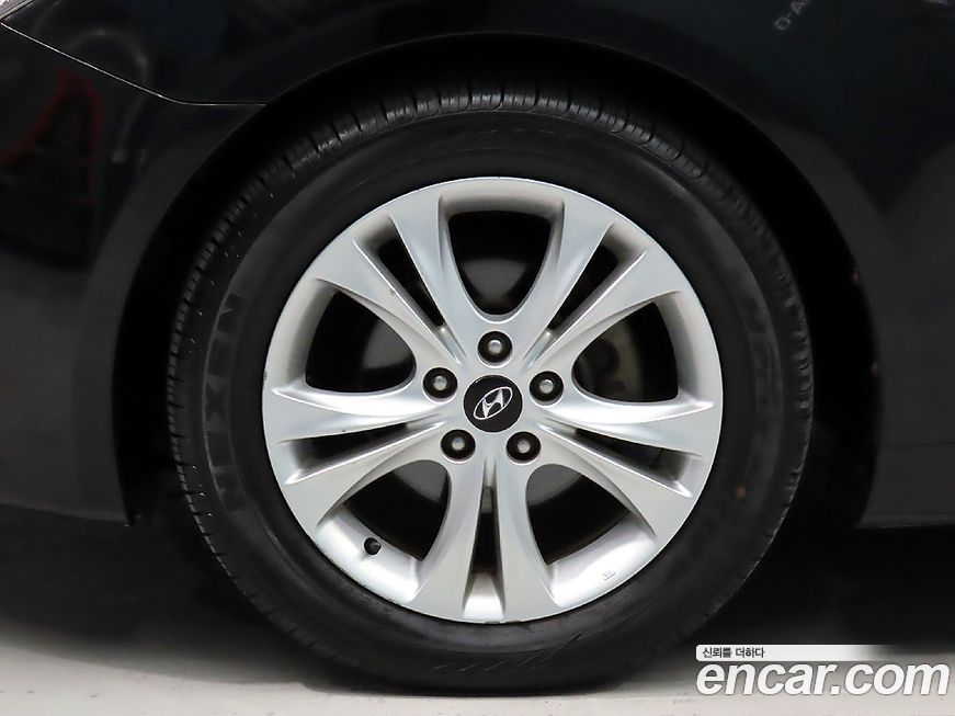 Hyundai Sonata 2010