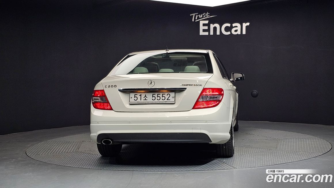 Mercedes-Benz C-Class 2009