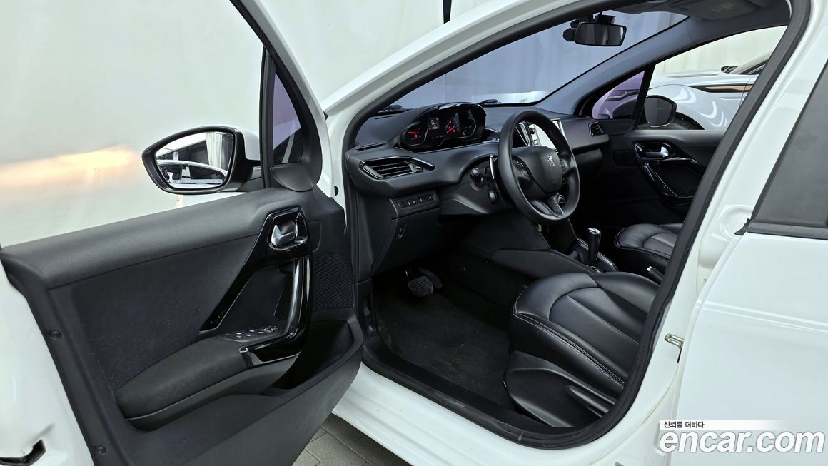 Peugeot 208 2016
