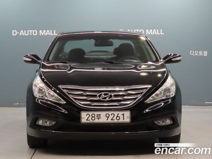 Hyundai Sonata 2010
