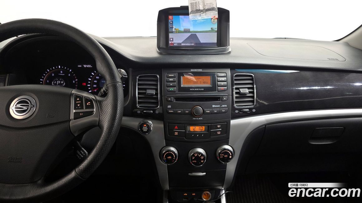 KG_Mobility_Ssangyong KORANDO 2012