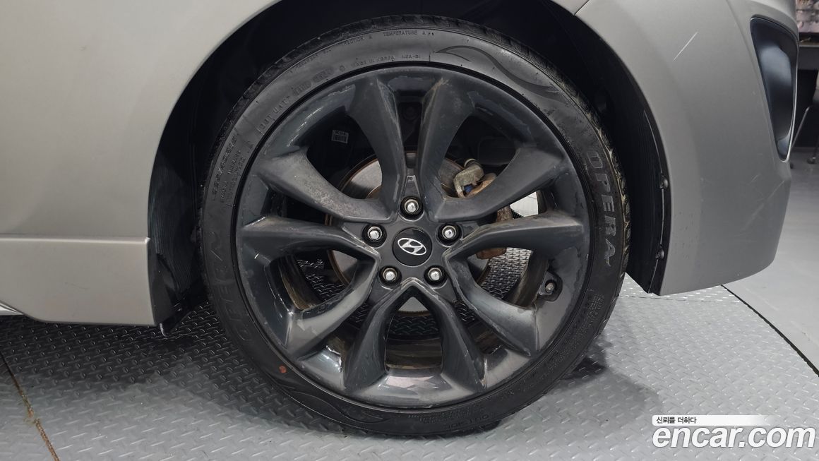 Hyundai Veloster 2016