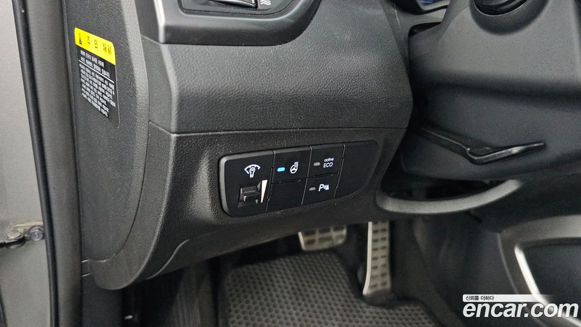 Hyundai Veloster 2016