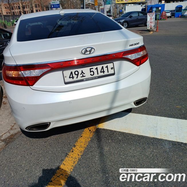 Hyundai Grandeur 2012