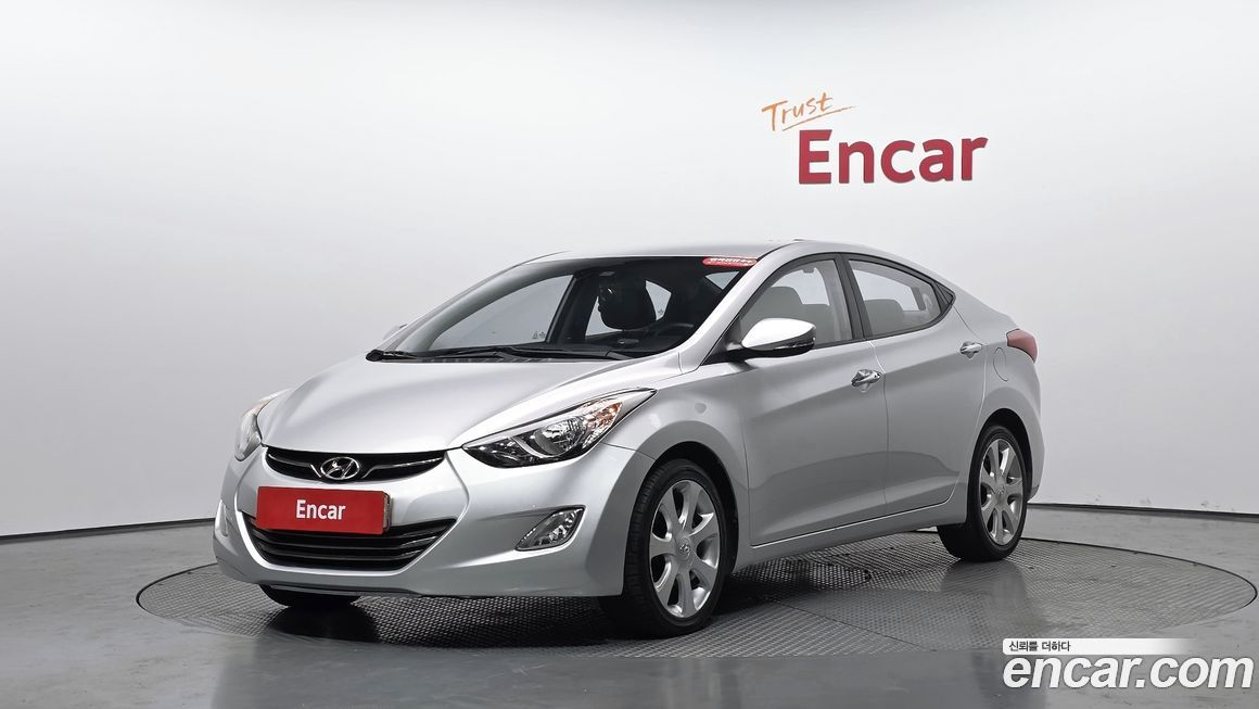 Hyundai AVANTE 2011