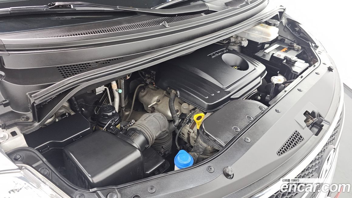 Hyundai Starex 2012