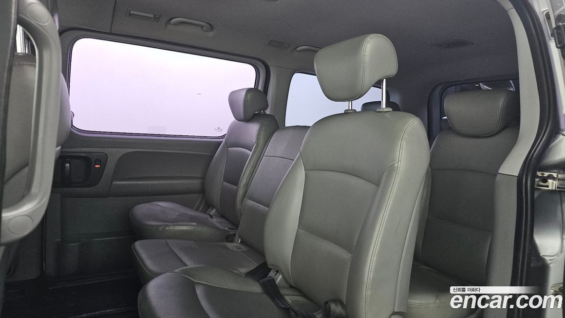 Hyundai Starex 2012