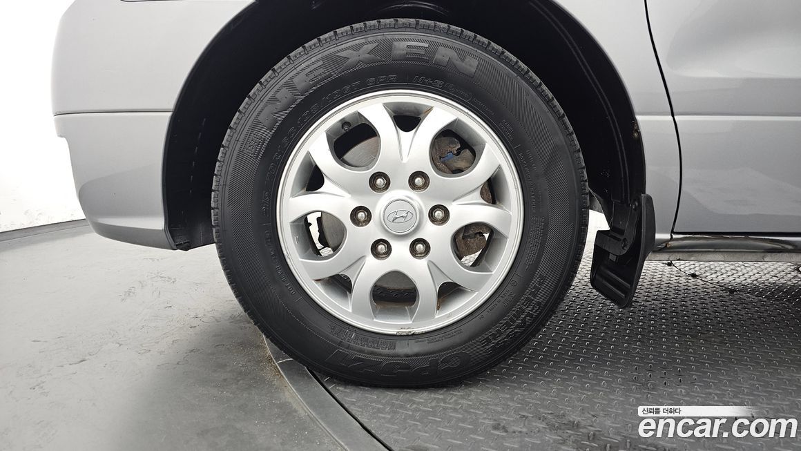 Hyundai Starex 2012