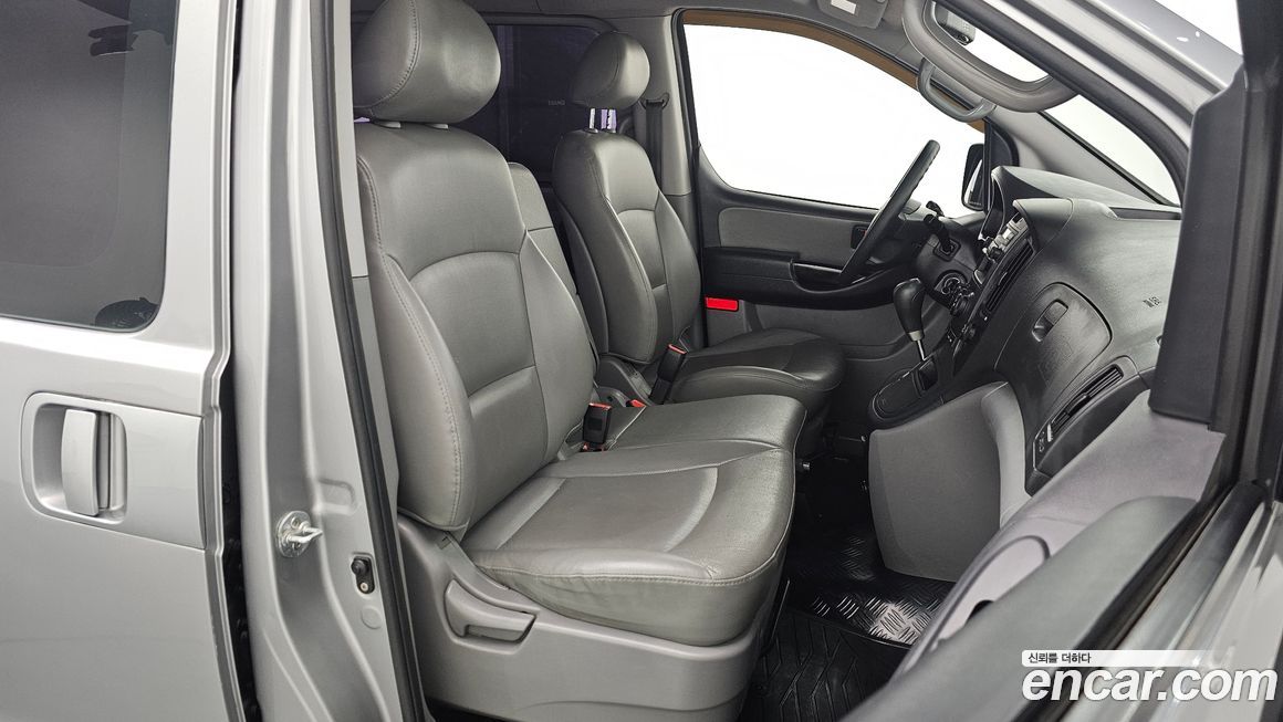 Hyundai Starex 2012