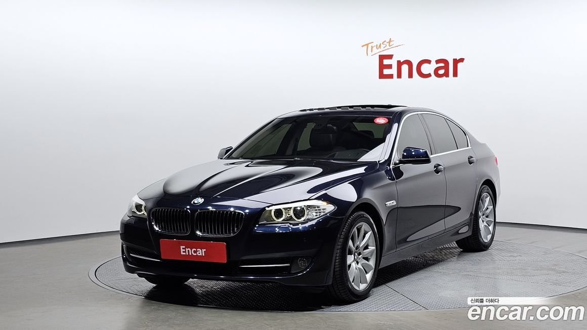 BMW 5-Series 2012
