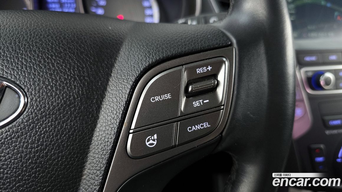 Hyundai Santafe 2015