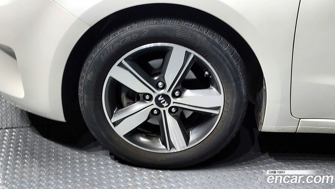 Kia K3 2018