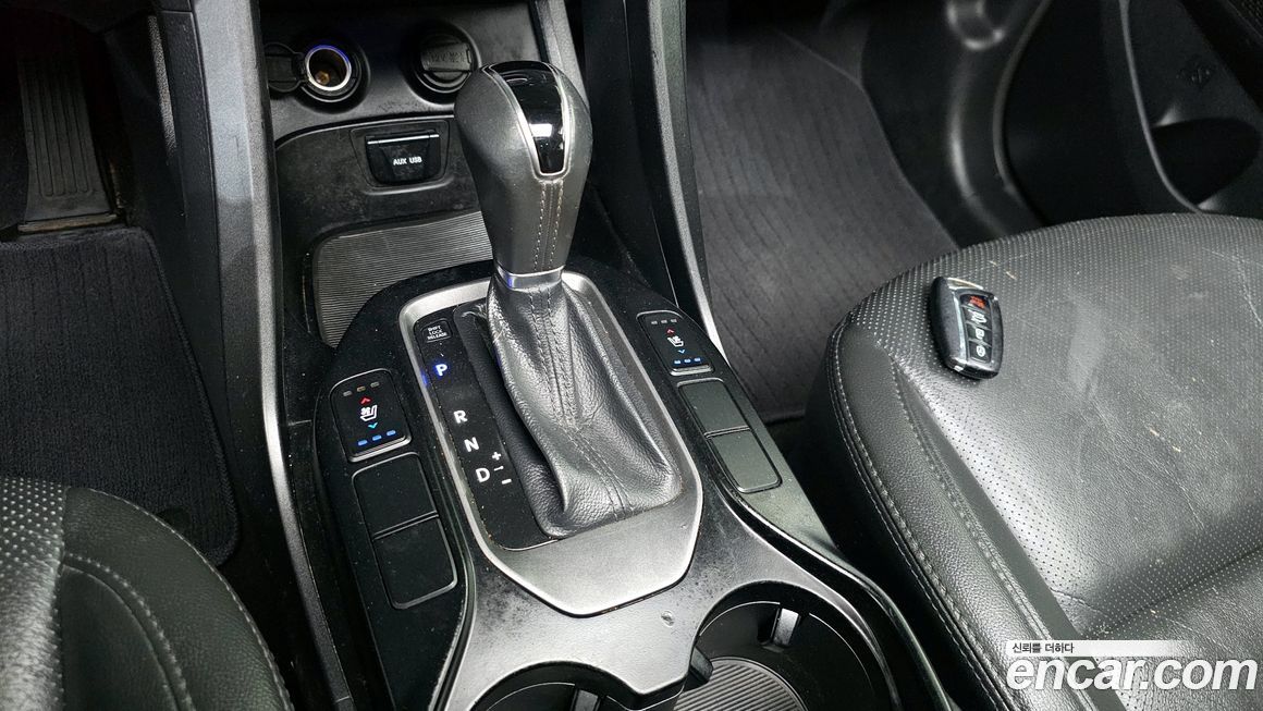 Hyundai Santafe 2015