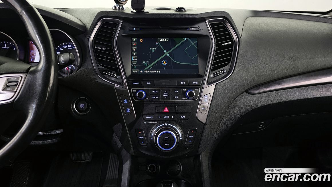 Hyundai Santafe 2015