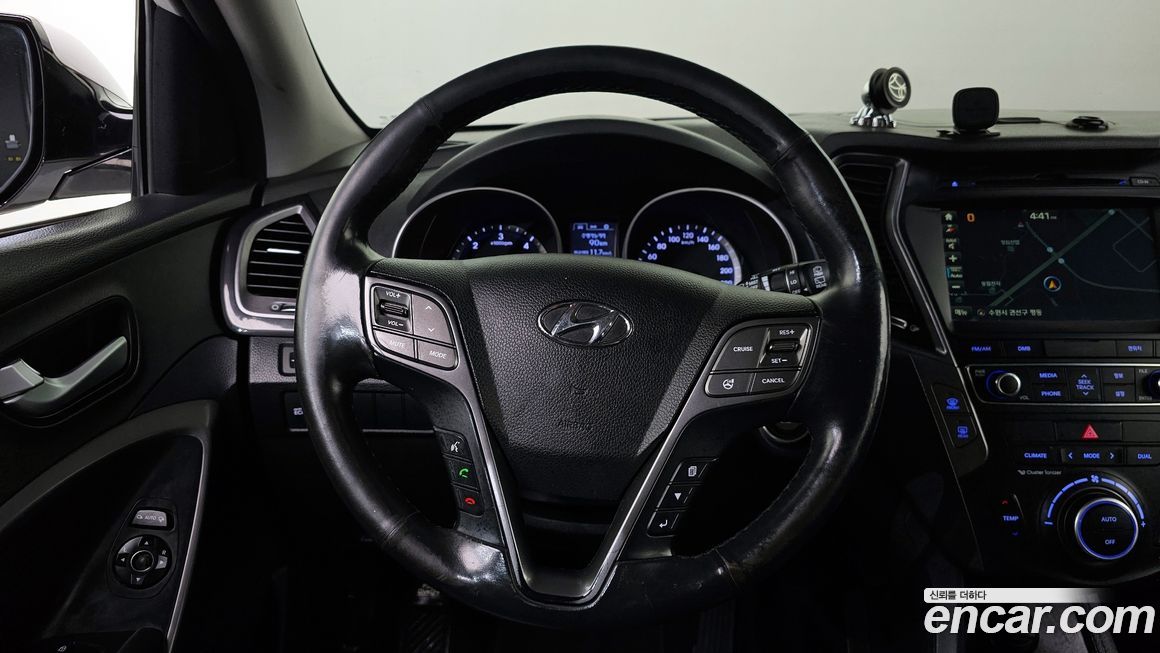 Hyundai Santafe 2015
