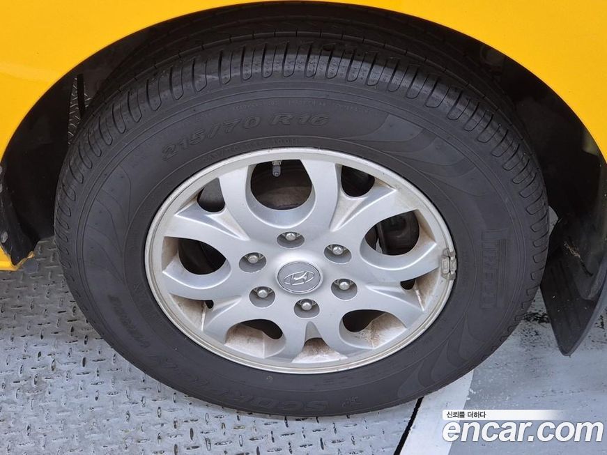 Hyundai Starex 2016