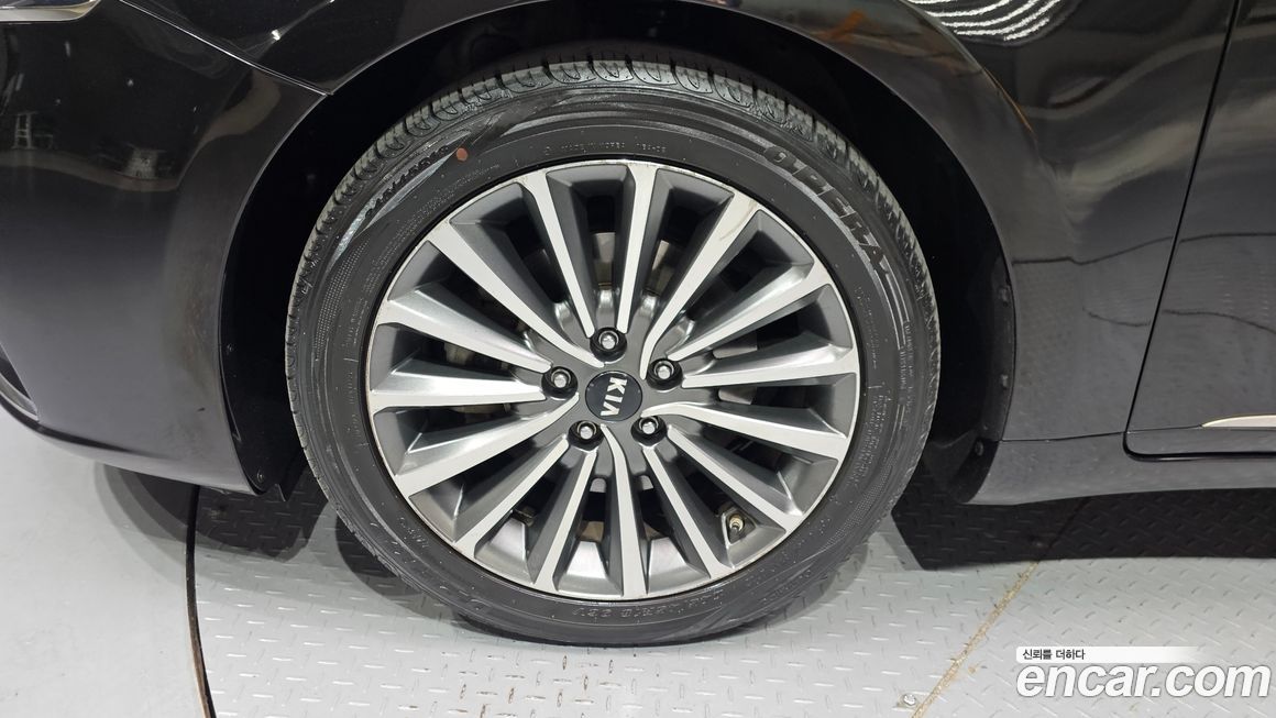 Kia K7 2017