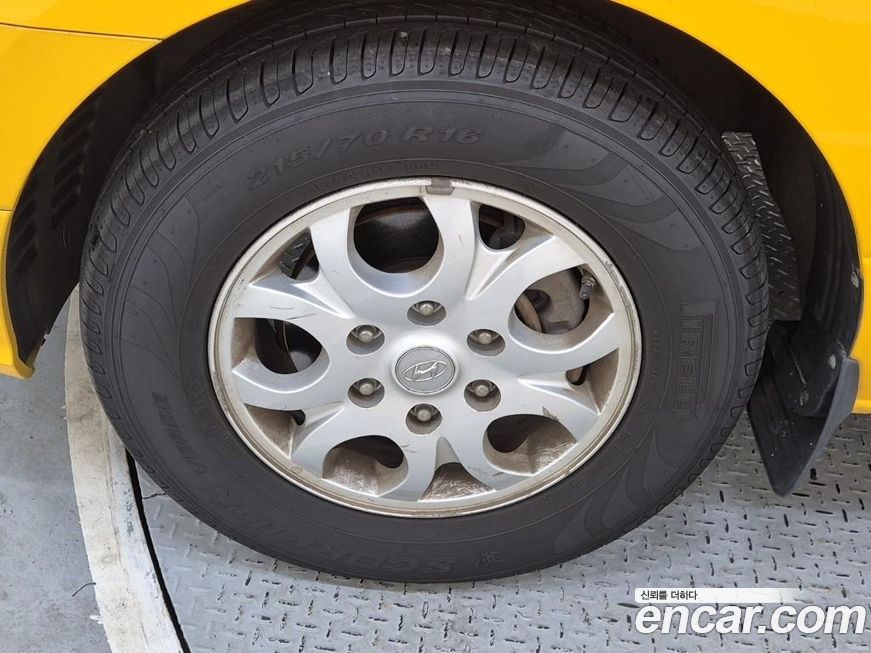 Hyundai Starex 2016