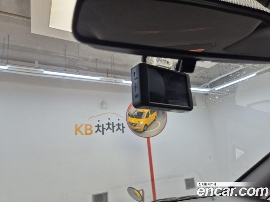 Hyundai Starex 2016