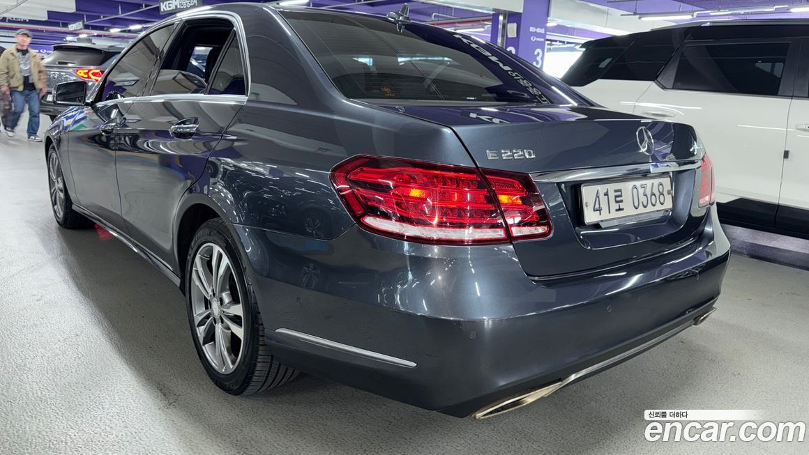 Mercedes-Benz E-Class 2016