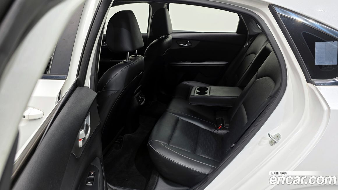 Kia K3 2019