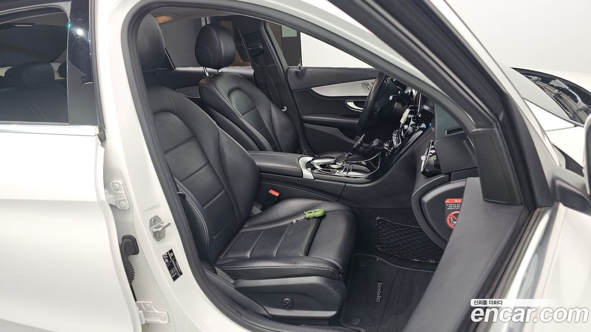 Mercedes-Benz C-Class 2015