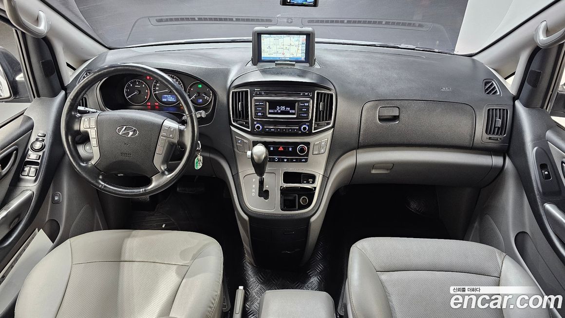 Hyundai Starex 2017