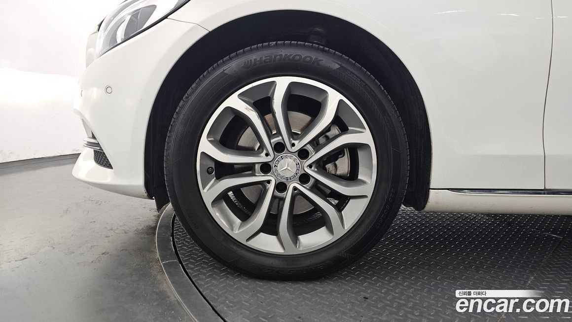 Mercedes-Benz C-Class 2015