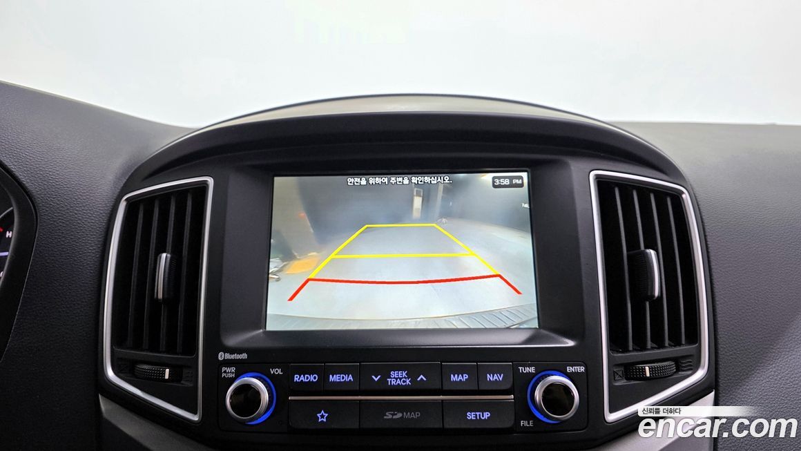 Hyundai Starex 2019