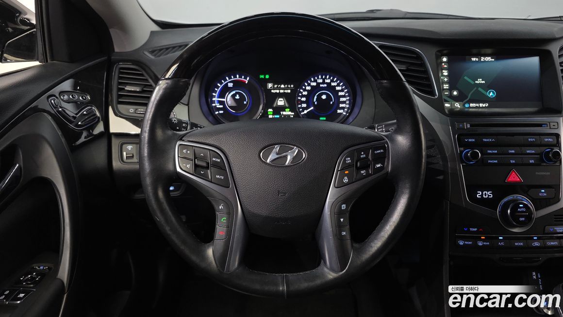 Hyundai Grandeur 2016